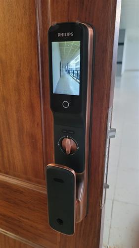Tại sao nên lắp khóa vân tay 
